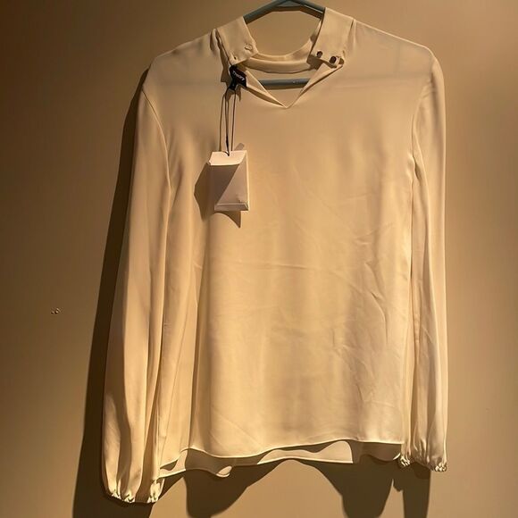 Ssense NWT theory mock neck 100% silk ivory long sleeve top small - Picture 7 of 10